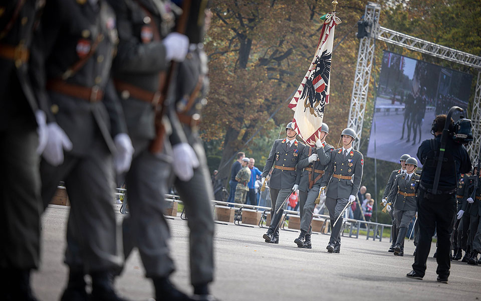 Fahnentrupp am Tag der Leutnante (© Daniel Trippolt)